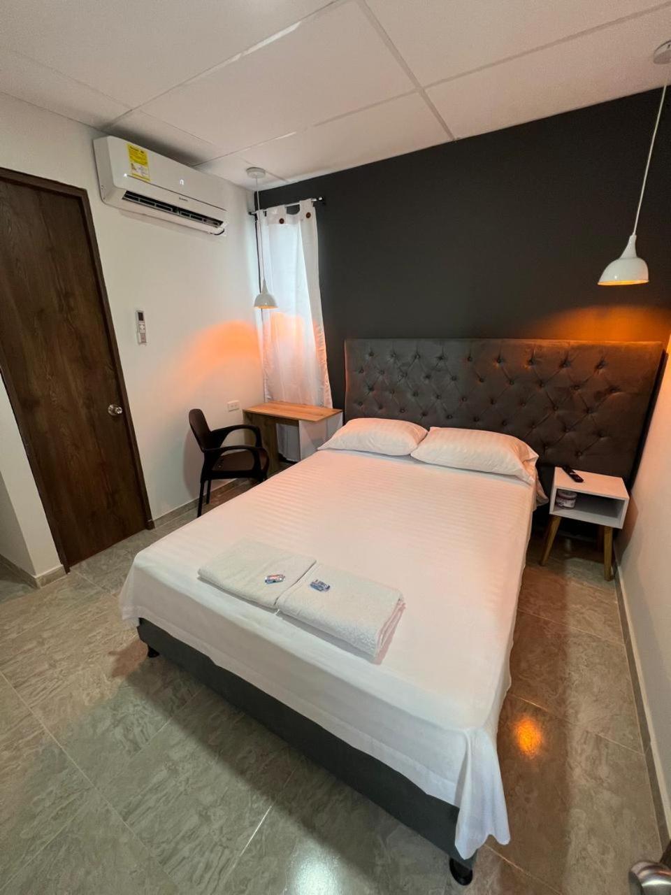 Almalu Hotel *